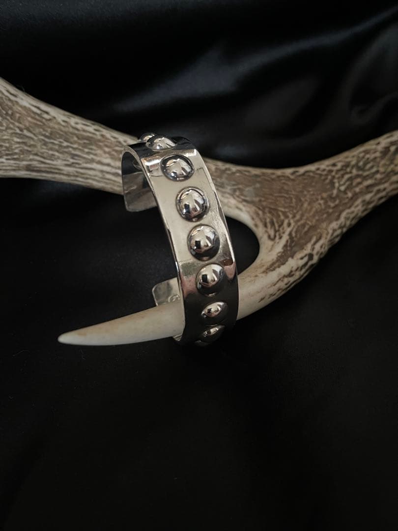 アクセサリー FANTASTIC MAN EMBOSS PLATE BANGLE 138