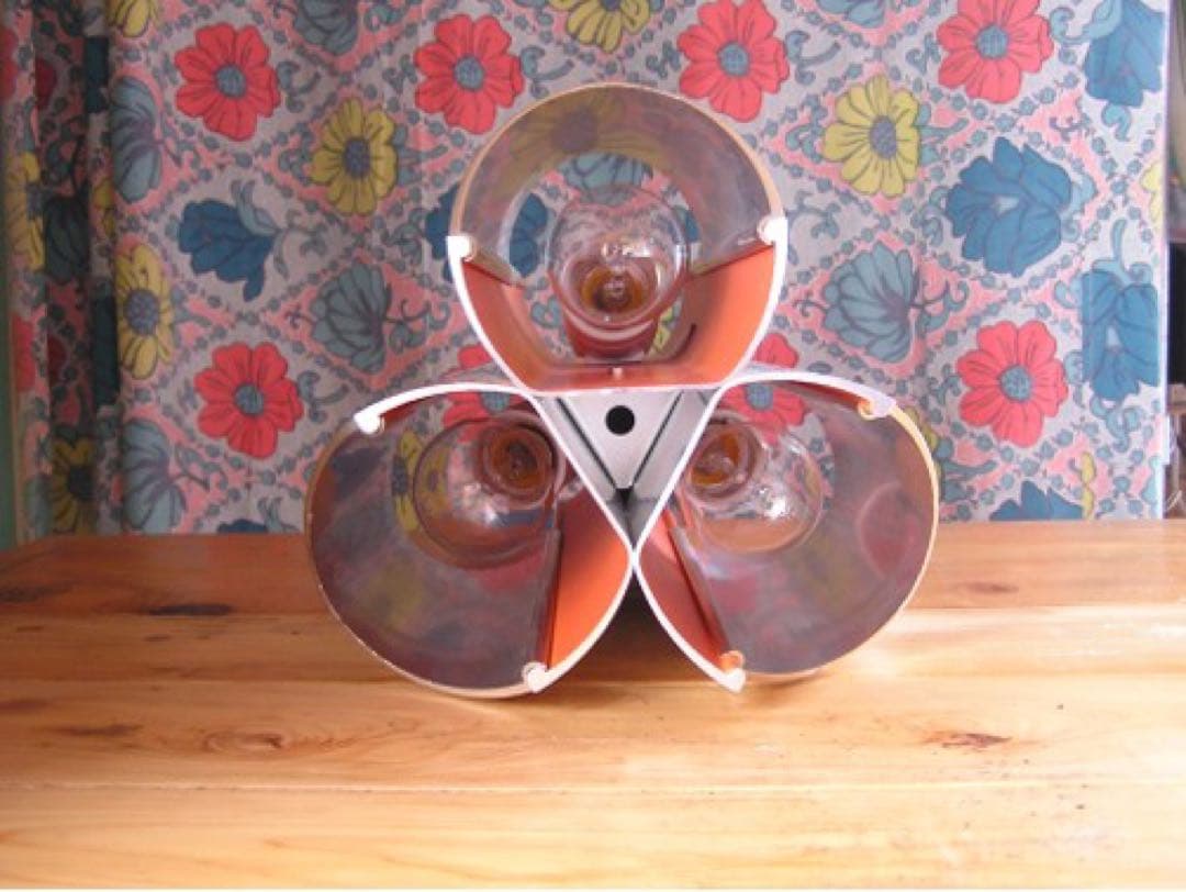 LYFA デンマーク ルイスポールセン　北欧　照明　ランプ　FLOS