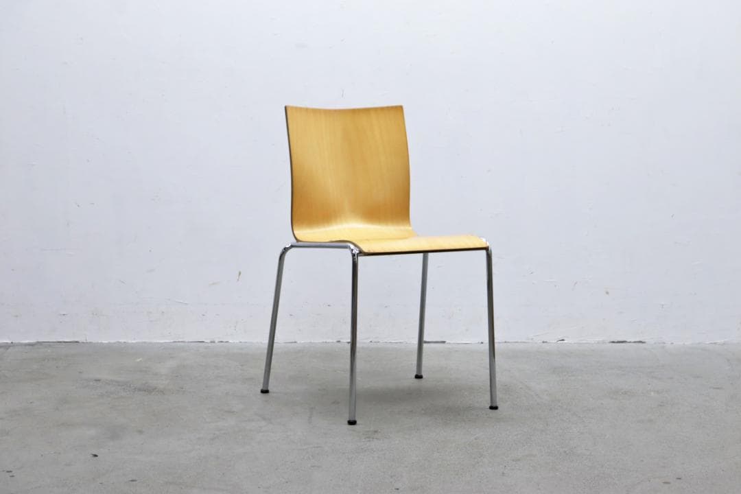 在庫3脚 北欧 デンマーク チャリックチェア スタッキング ダイニングチェア