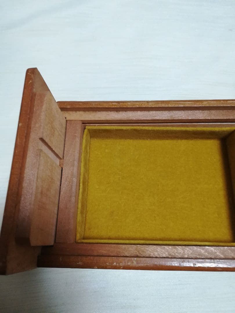 オルゴール　箱根　からくり　寄木細工 ある愛の詩