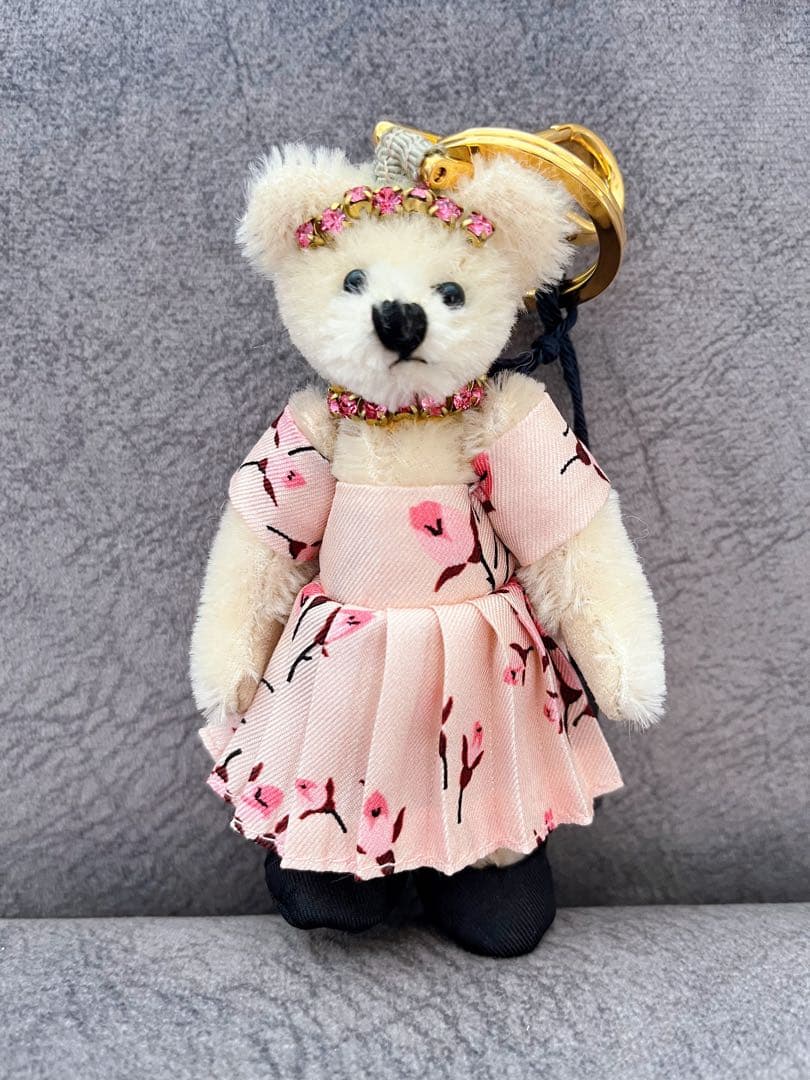 新品未使用 PRADA くま チャーム テディベア キーホルダー バッグチャーム