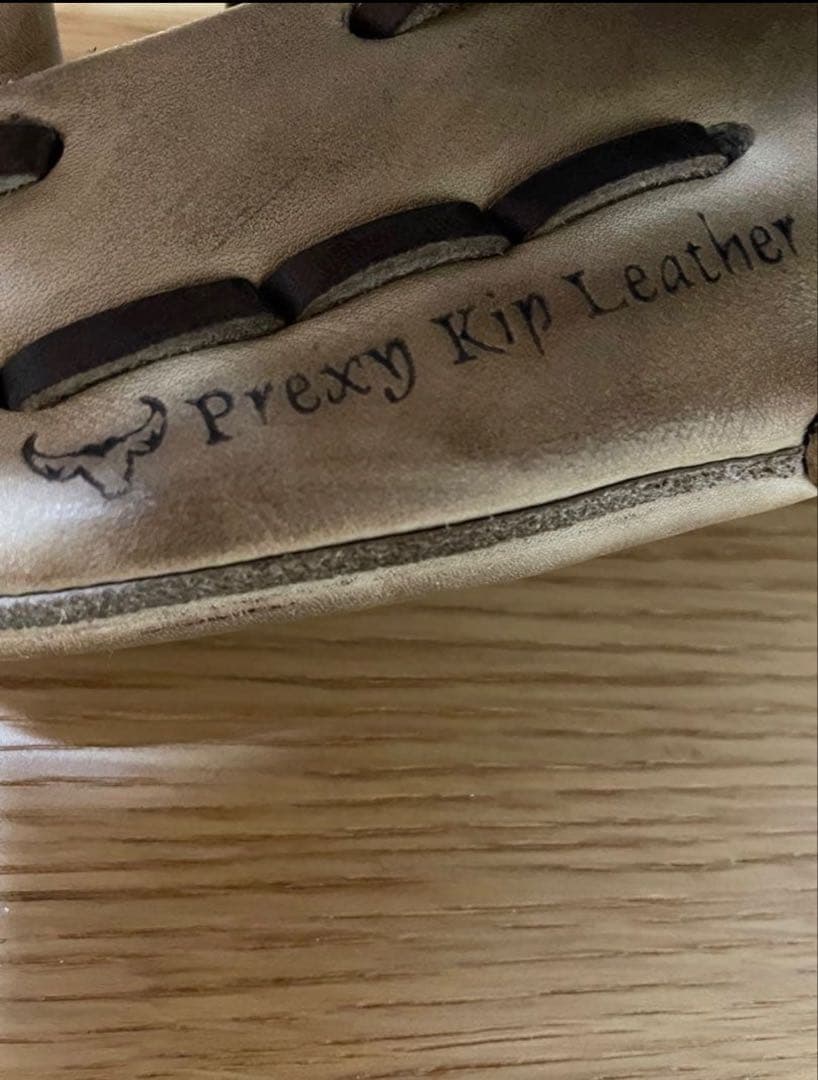 Mizuno Pro 硬式グローブ ベージュ　右投げ内野手用