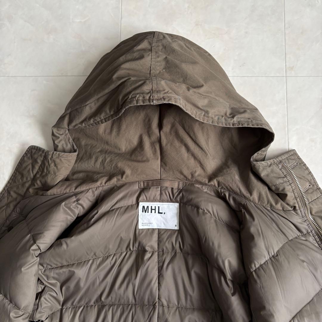 MHL. コットンシェル フードダウンロングコート 茶 II 中綿防寒