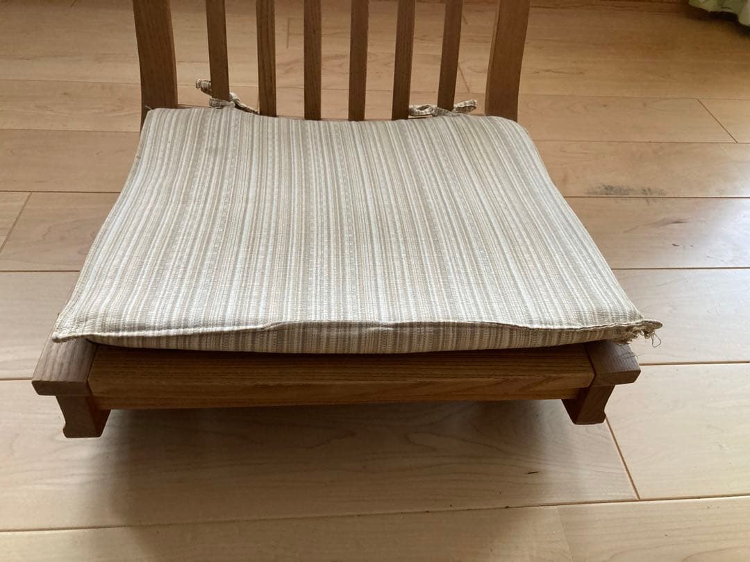 カリモク「木組」シリーズ 座椅子: 1脚／中古品