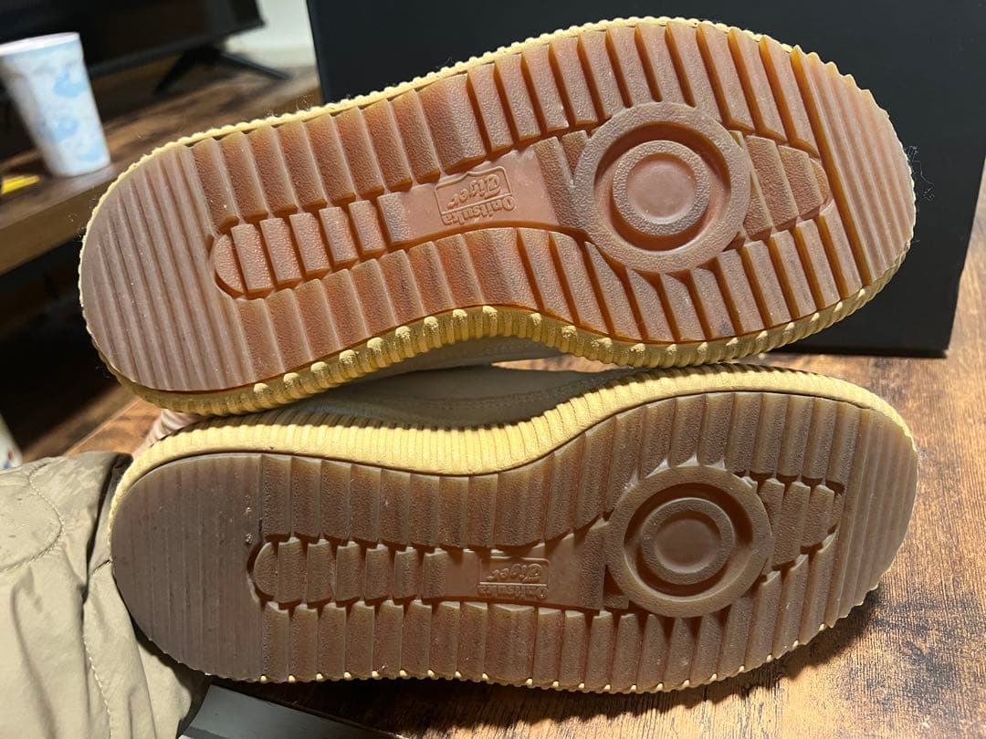 オニツカタイガー デレシティ ハバネロ 23.5