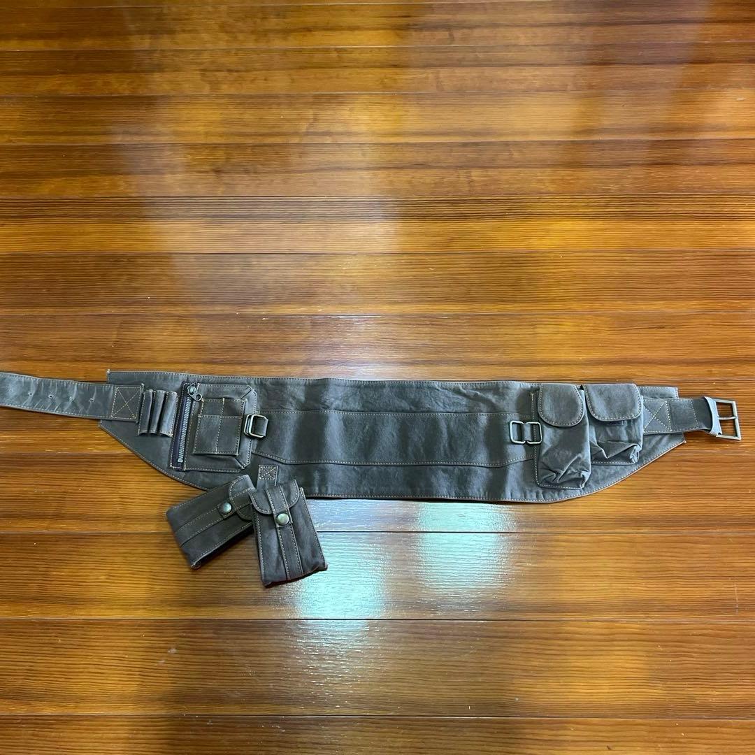 希少　20471120 ウエストバッグ　ボディバッグ