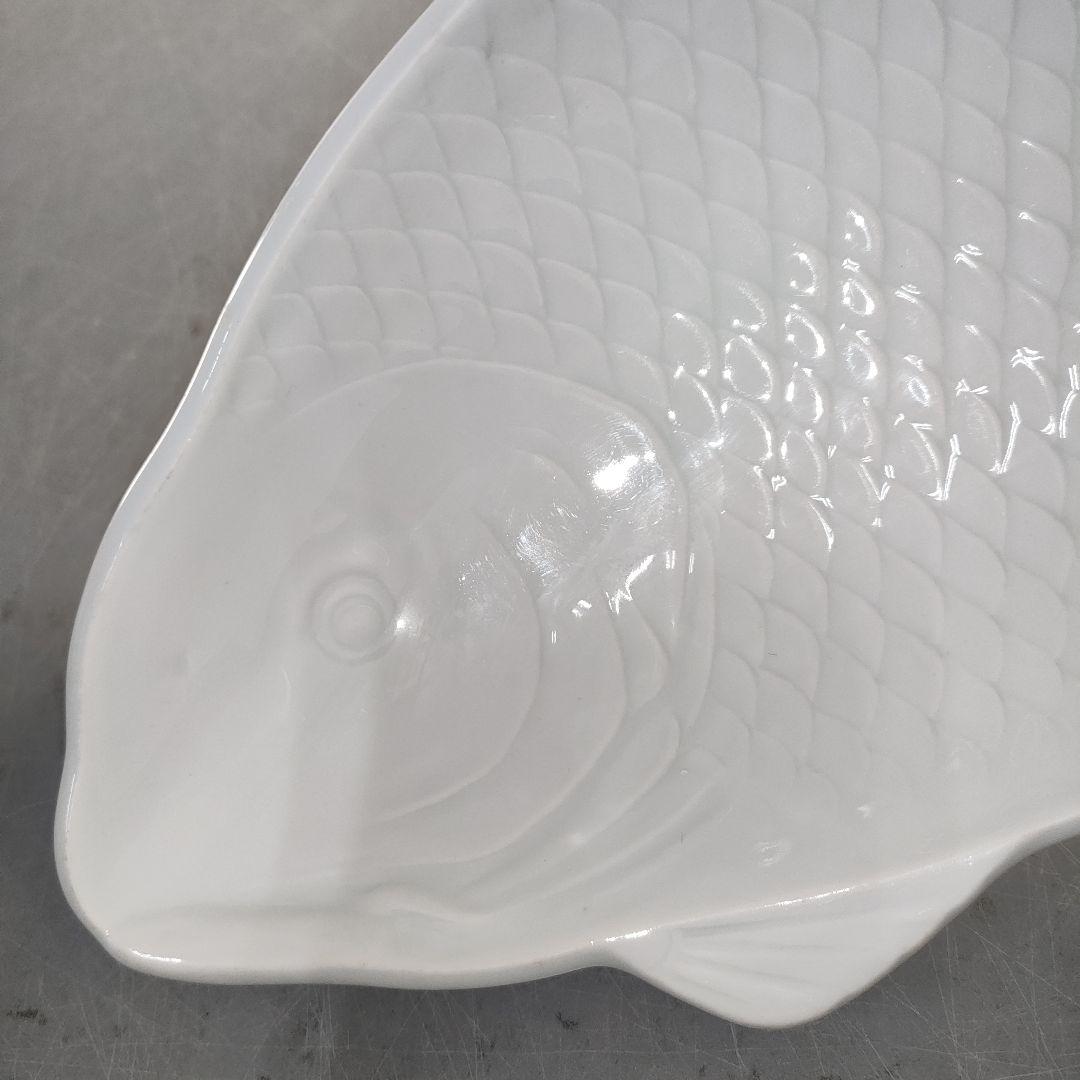 A1374-3/京峰 作/白磁魚文銘々皿5客/大皿/飾皿/盛皿/膾皿/懐石道具/