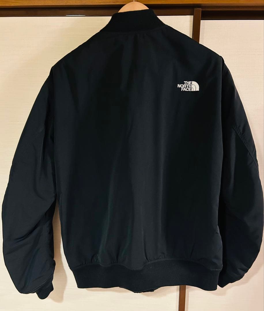 ［美品］THE NORTH FACE インサレーションボンバージャケット