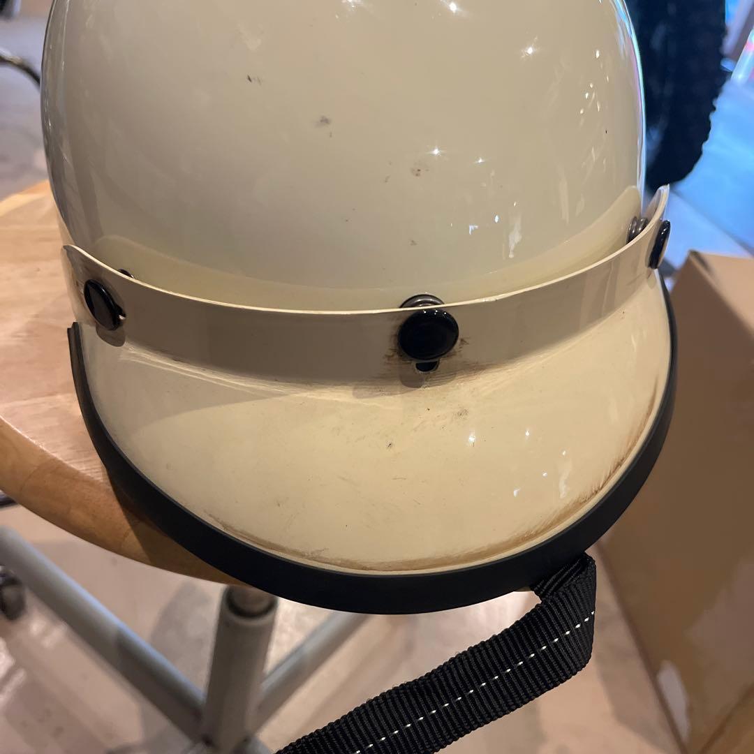 オーシャンビートル　ショーティーホワイト 半帽ヘルメット 調整可能ストラップ