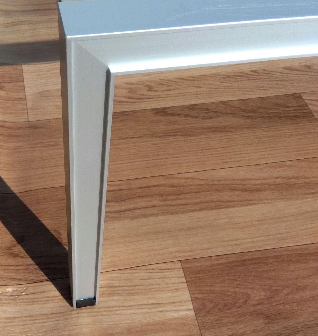 広島市内限定　Cassina ixc. team by wellis テーブル