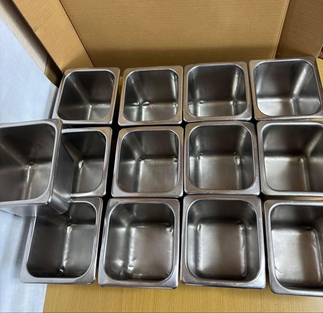 ステンレスホテルパン　１３個