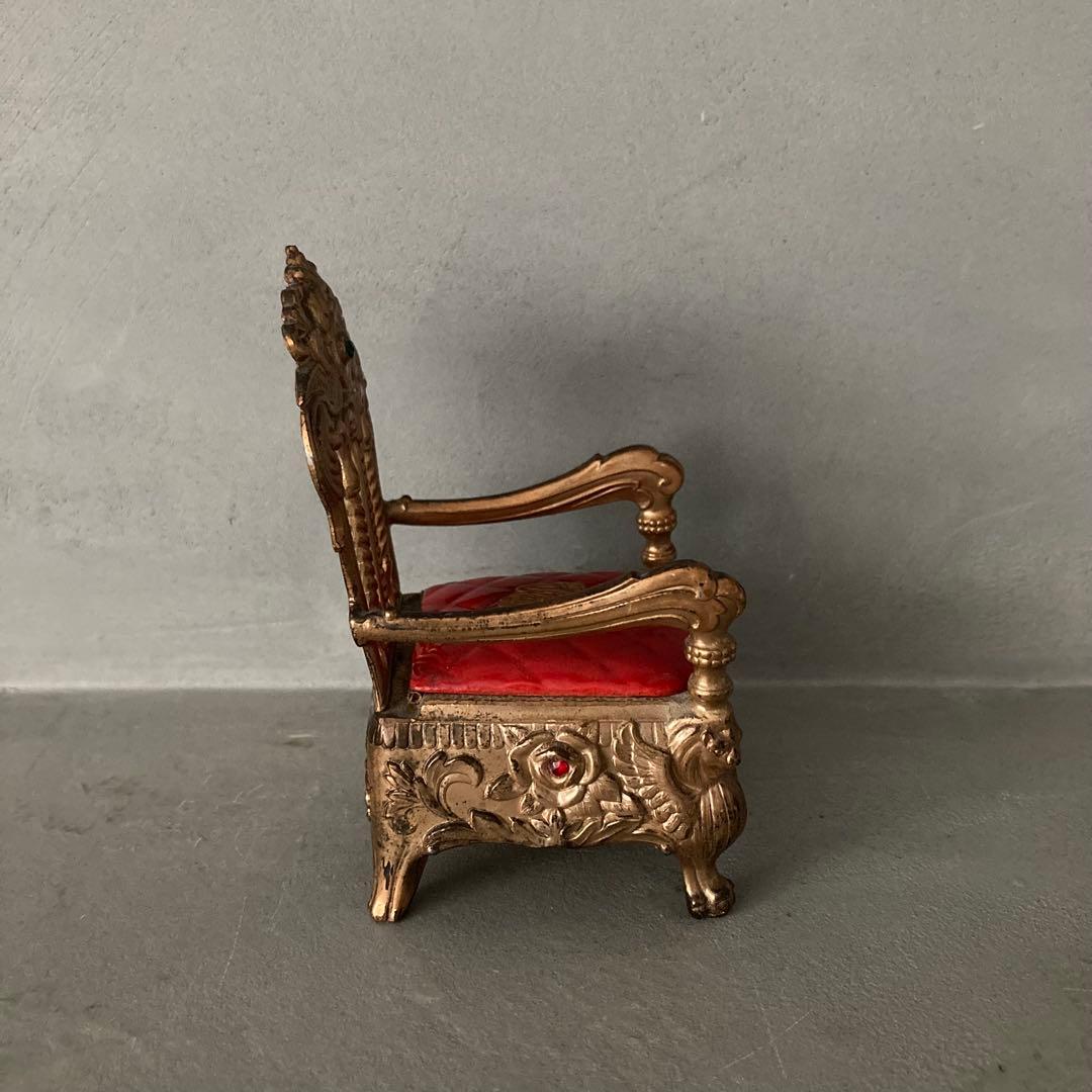 ヴィンテージ ミニチュア 玉座 装飾チェア 灰皿？ アンティーク雑貨