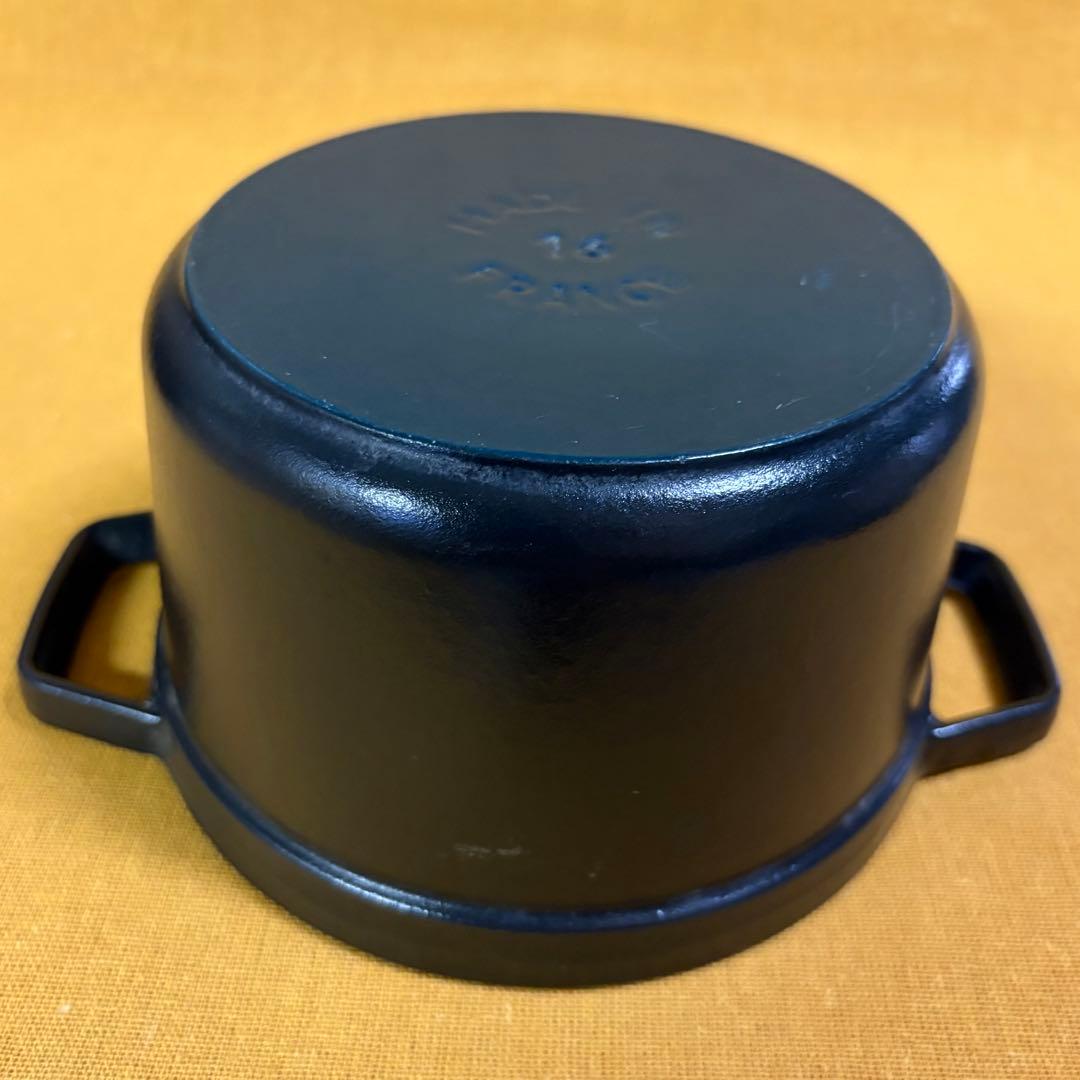 早い者勝ち‼️希少 美品 ストウブ ココット16cm 旧型 深型 鉄鍋 ホーロー