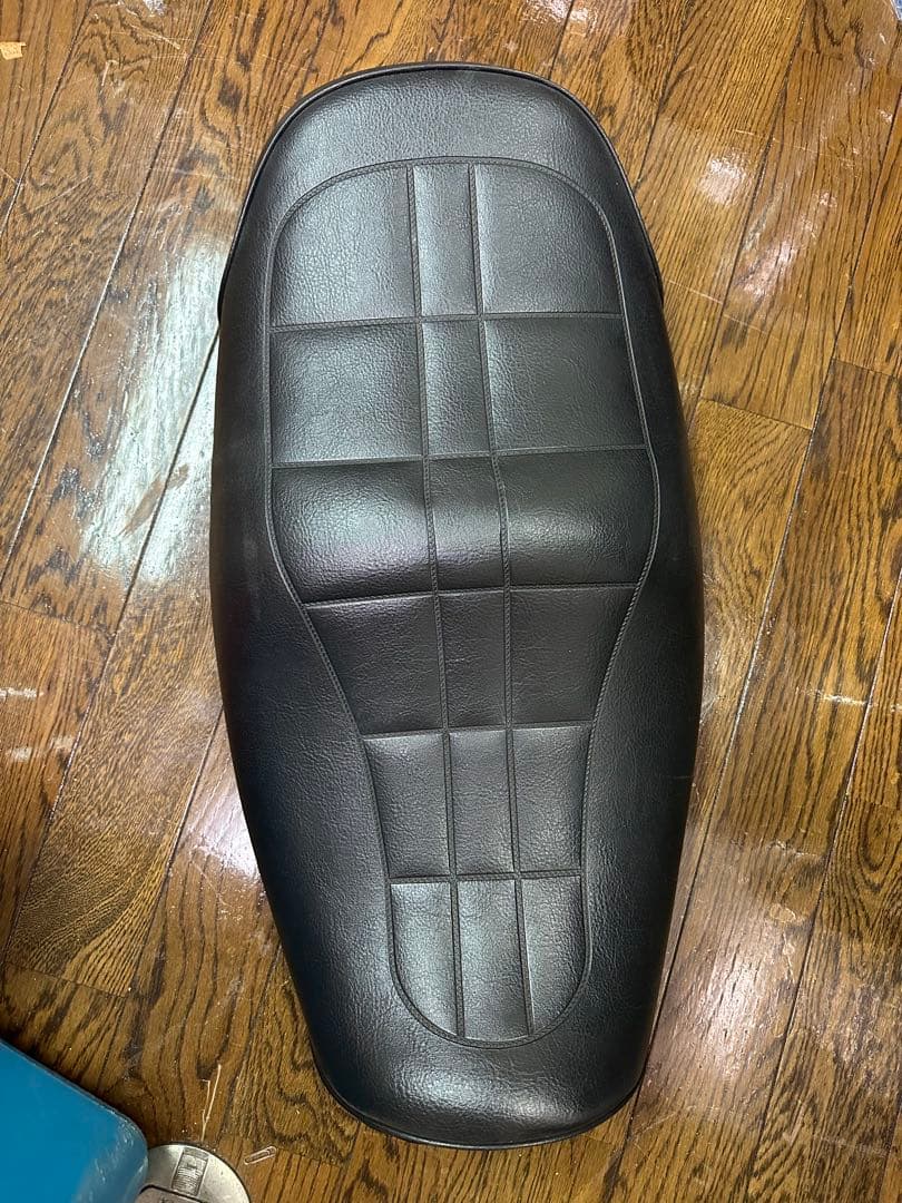 タダノリさん専用 ゼファー 1100 バイクシート 黒