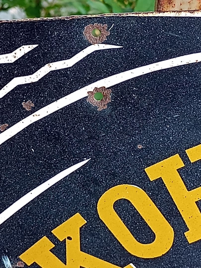 ヨコハマタイヤ 看板