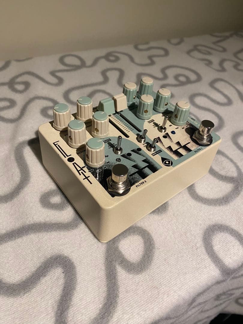 ギター Old Blood Noise Endeavors/FLOAT