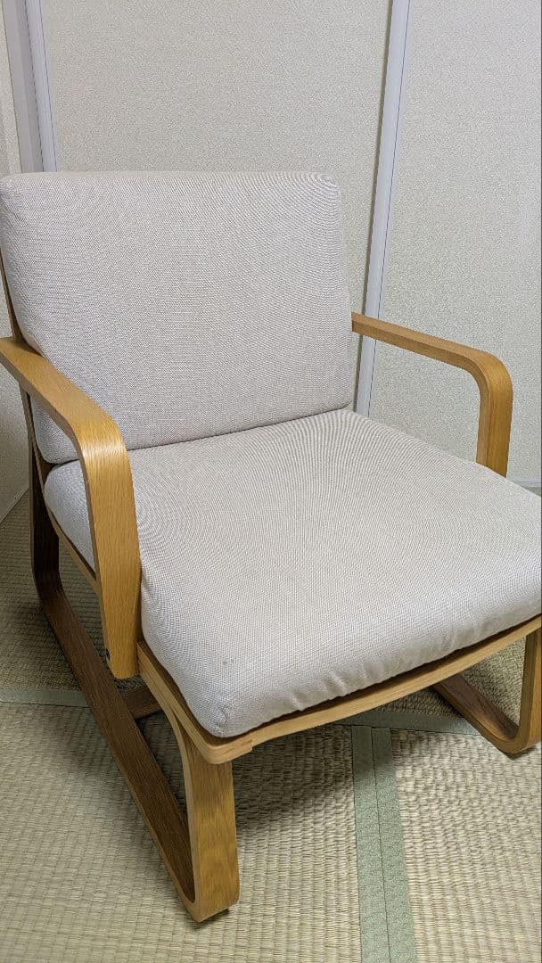 無印良品　リビングでもダイニングでもつかえるソファチェア①