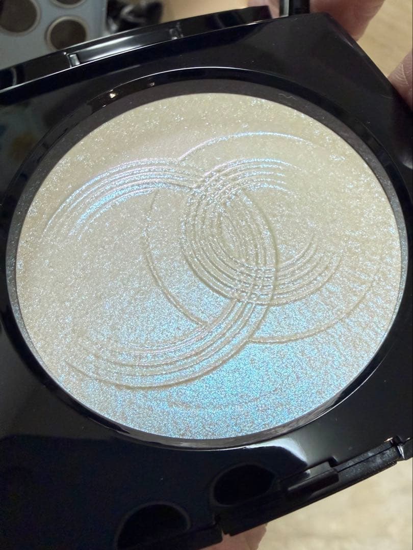 【未使用】シャネル ルミエール ドゥ ローシャン（限定ハイライト）