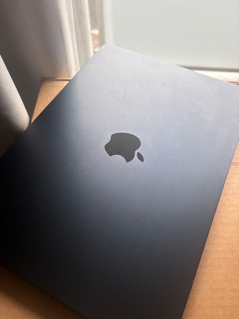 M2 MacBook Air 16GB/256GB ミッドナイト