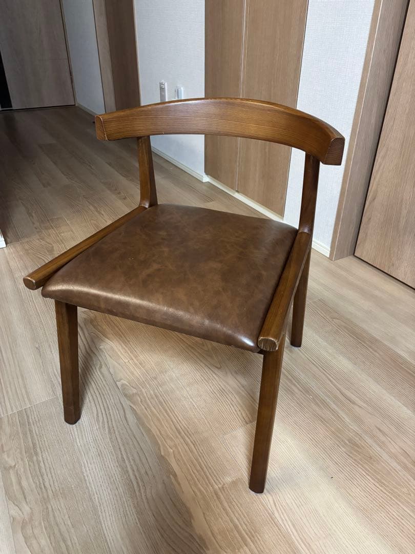 【横浜市港北区】ダイニングテーブルセット 机＋椅子2脚 おしゃれ 食卓