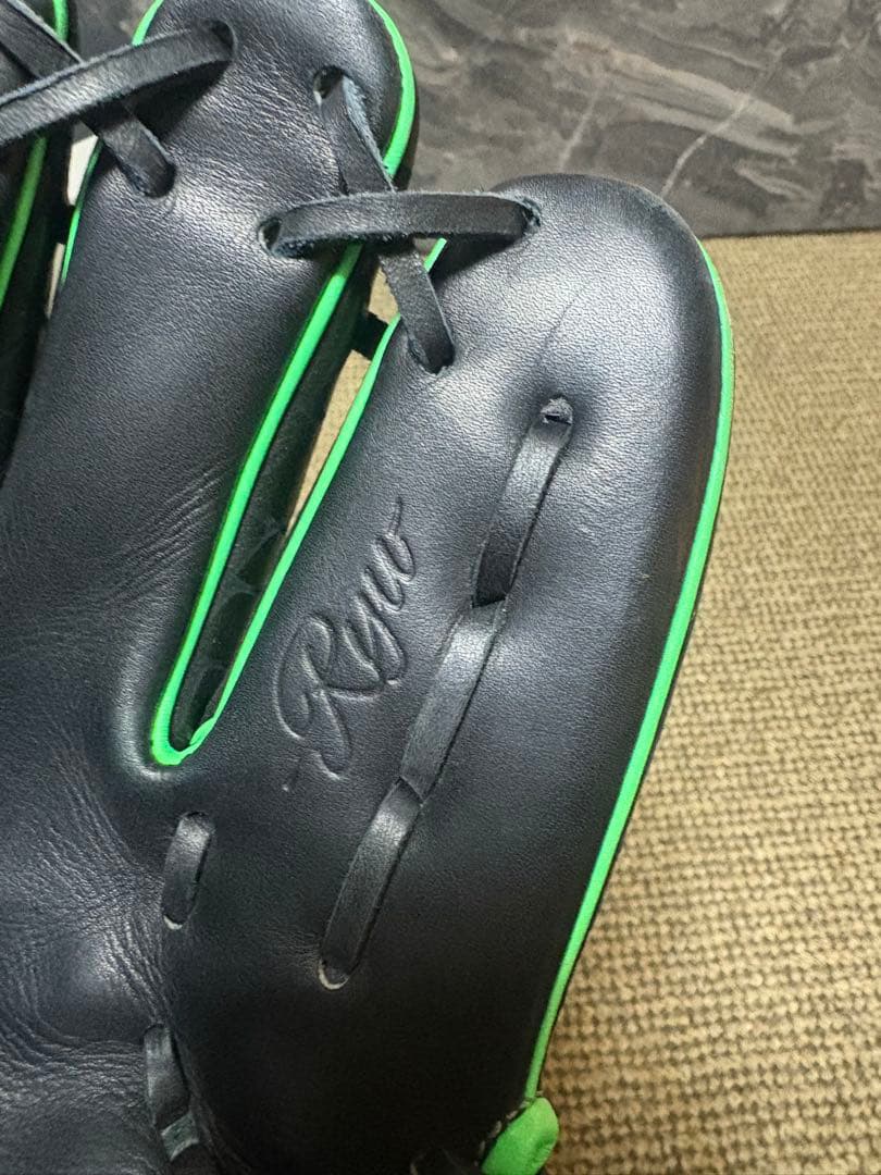 トモ　値引きは金額提示RYU 5周年限定グローブ