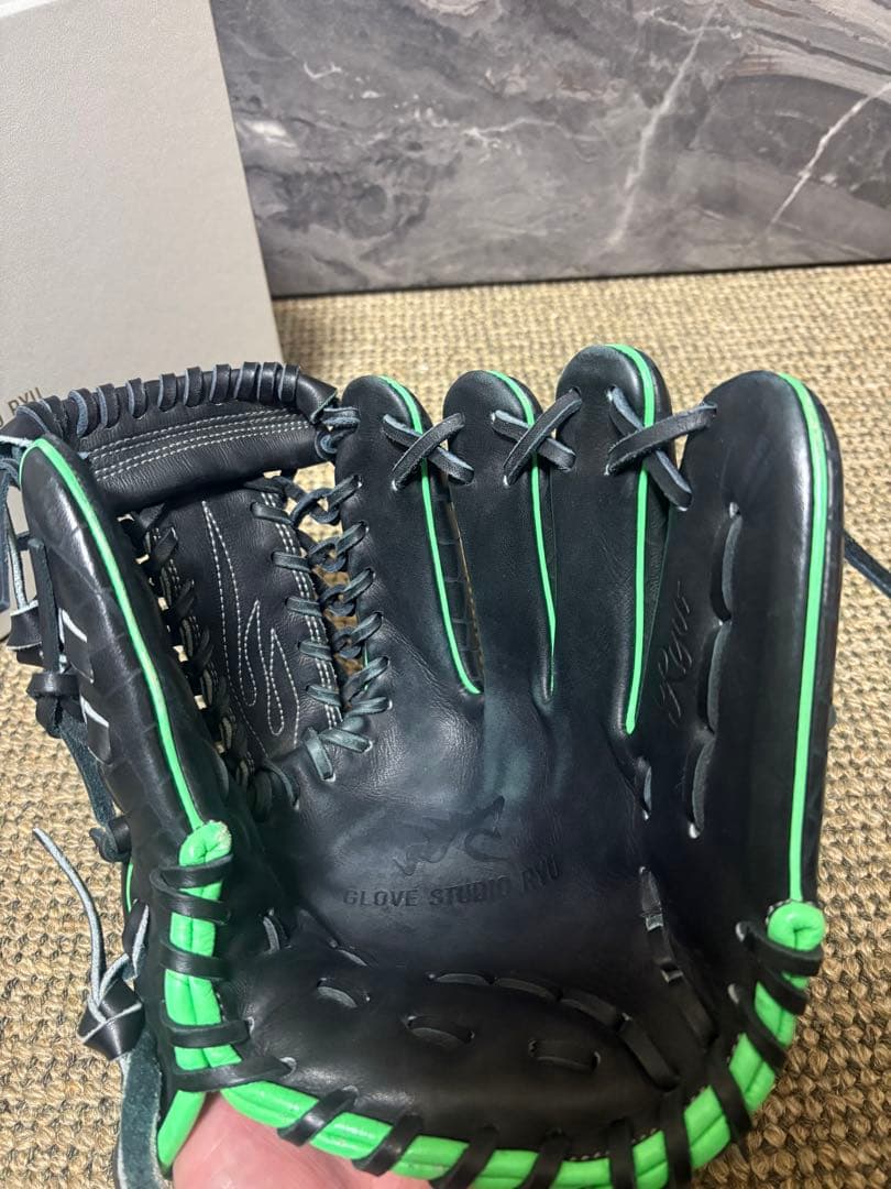 トモ　値引きは金額提示RYU 5周年限定グローブ