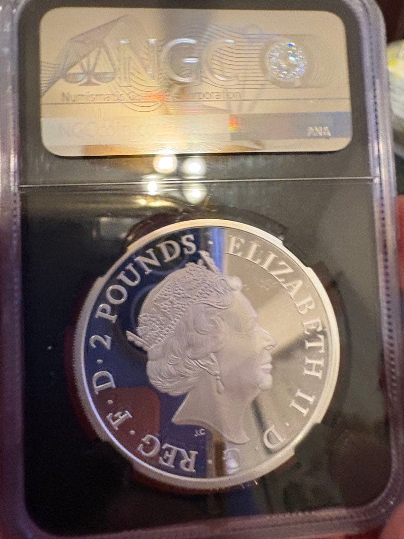 2018年 イギリス「Two Dragons」銀貨（£2）NGC鑑定 PF70