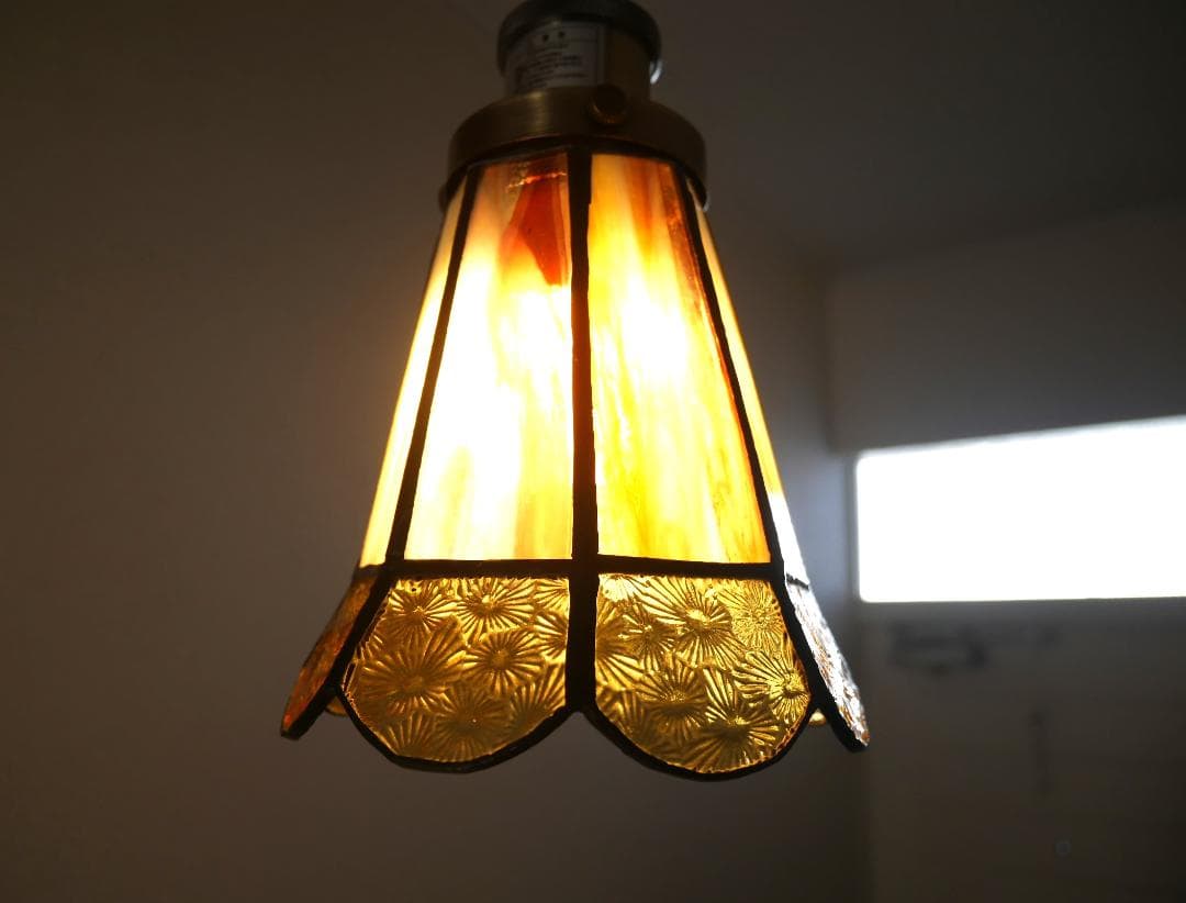 ✴︎:.。.フレアのアンティーク風8面ペンダントライト　*ステンドグラス*