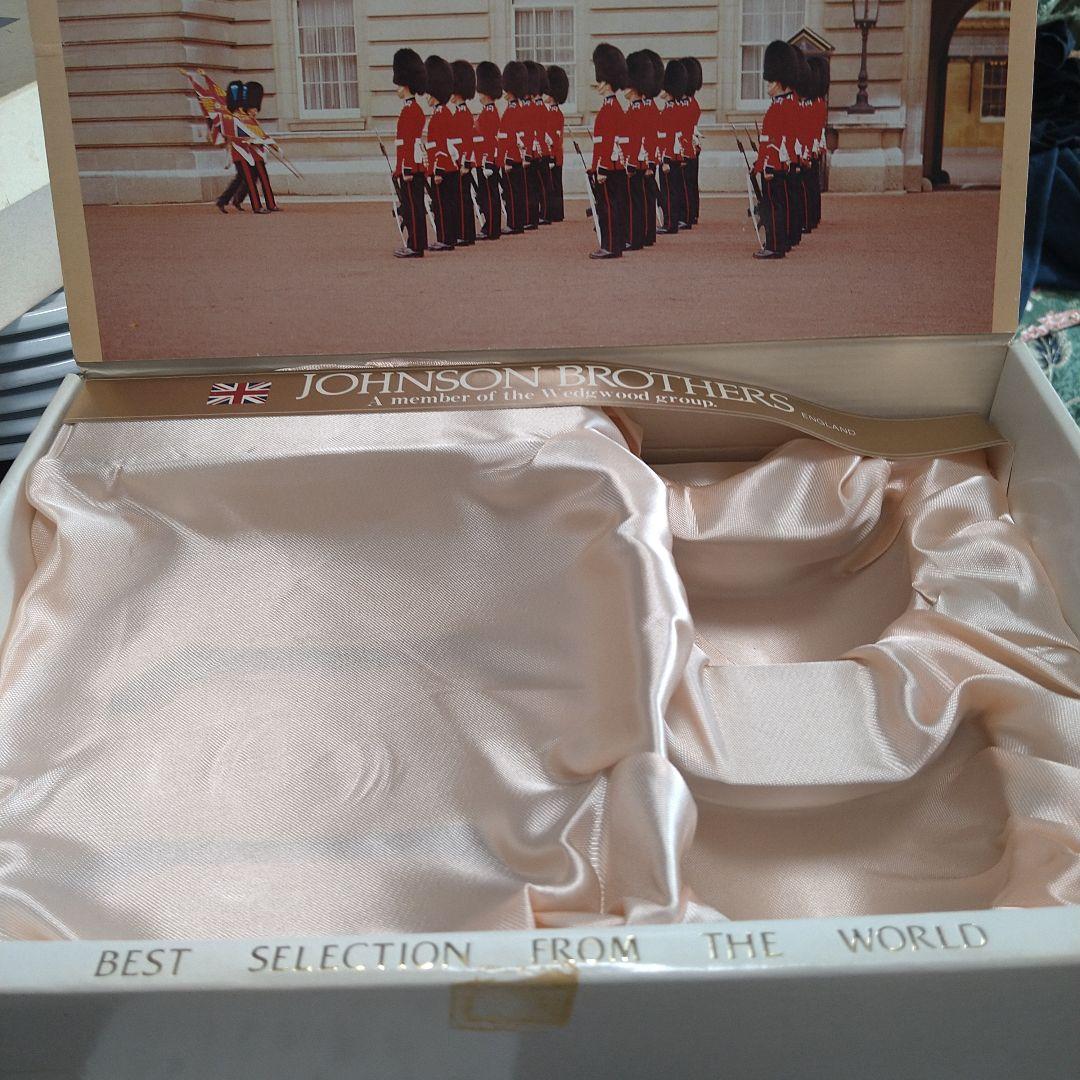 ♥最終価格♥JOHNSON BROTHERSジョンソンブラザーズ（ハートと花２客