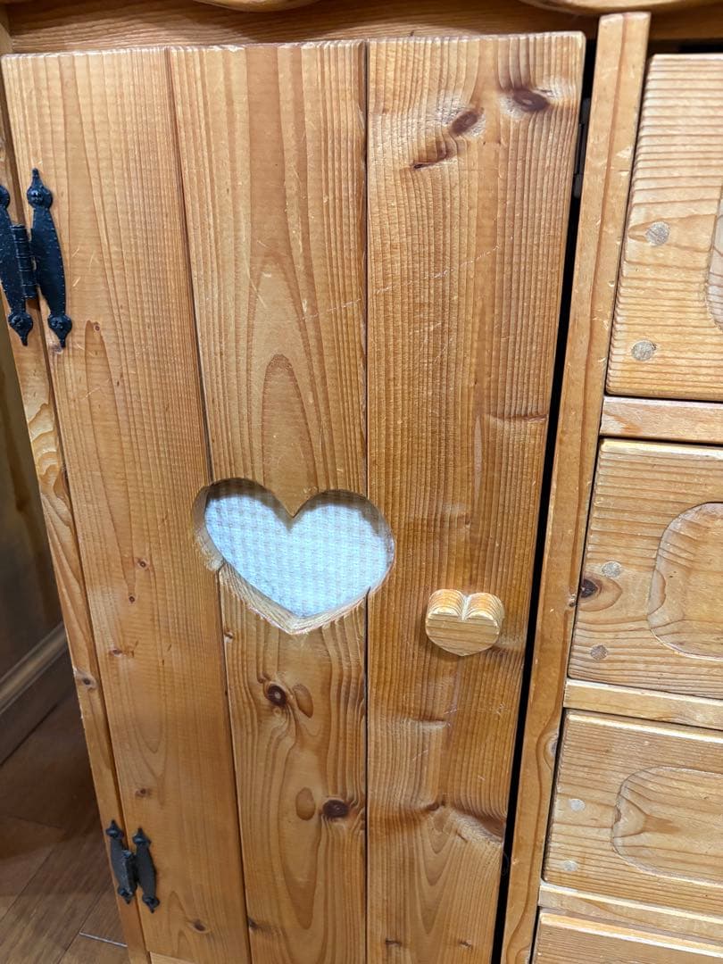 カントリー家具　チェスト　ハート