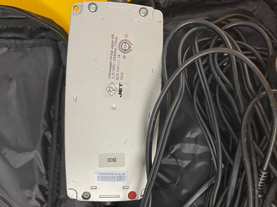 ベントレー・Bentley バッテリー充電器