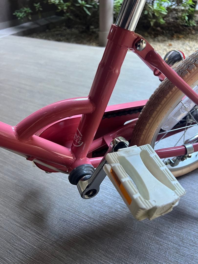 【美品】little tokyobike カラーモモ16インチ バスケット付き