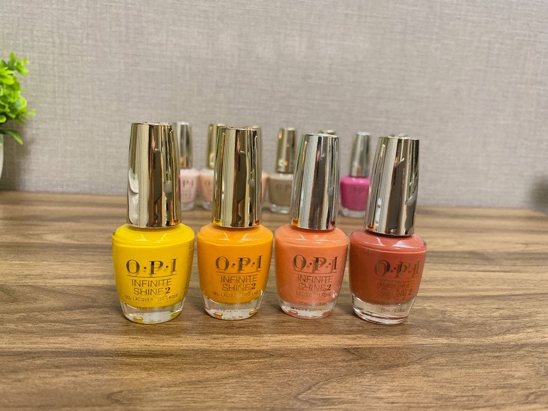 OPIネイルラッカー