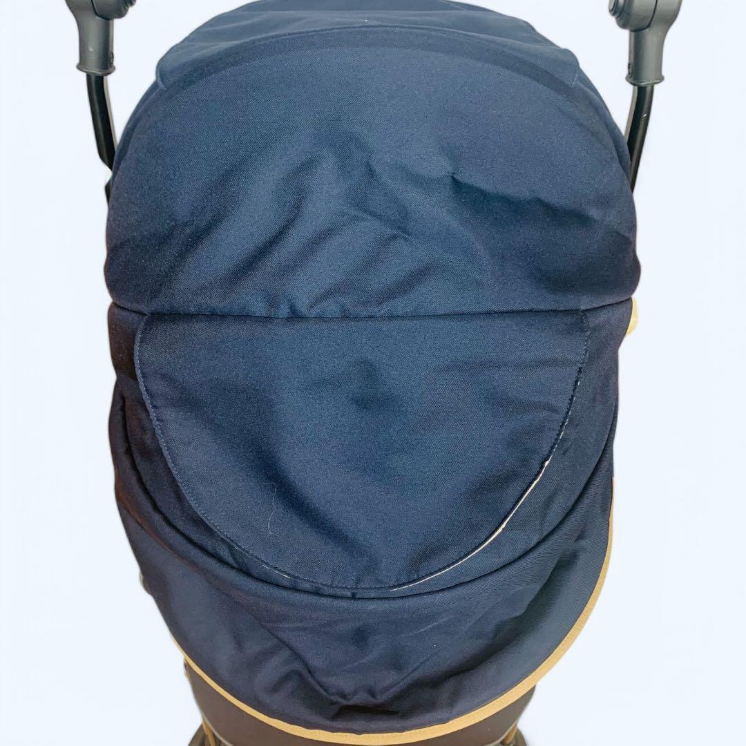 Combi コンビ スゴカルα 4キャス Compact エッグショックHU