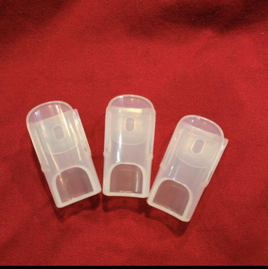 【新品】 薬味チューブホルダー 冷蔵庫収納　調味料　保存ケース　収納ケース　④