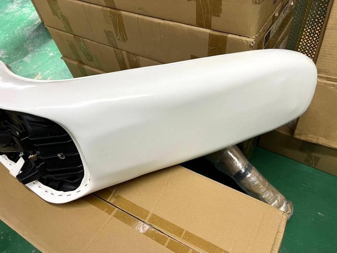 ジェイド250　白エナ　三段シート　/ JADE MC23　ホワイト