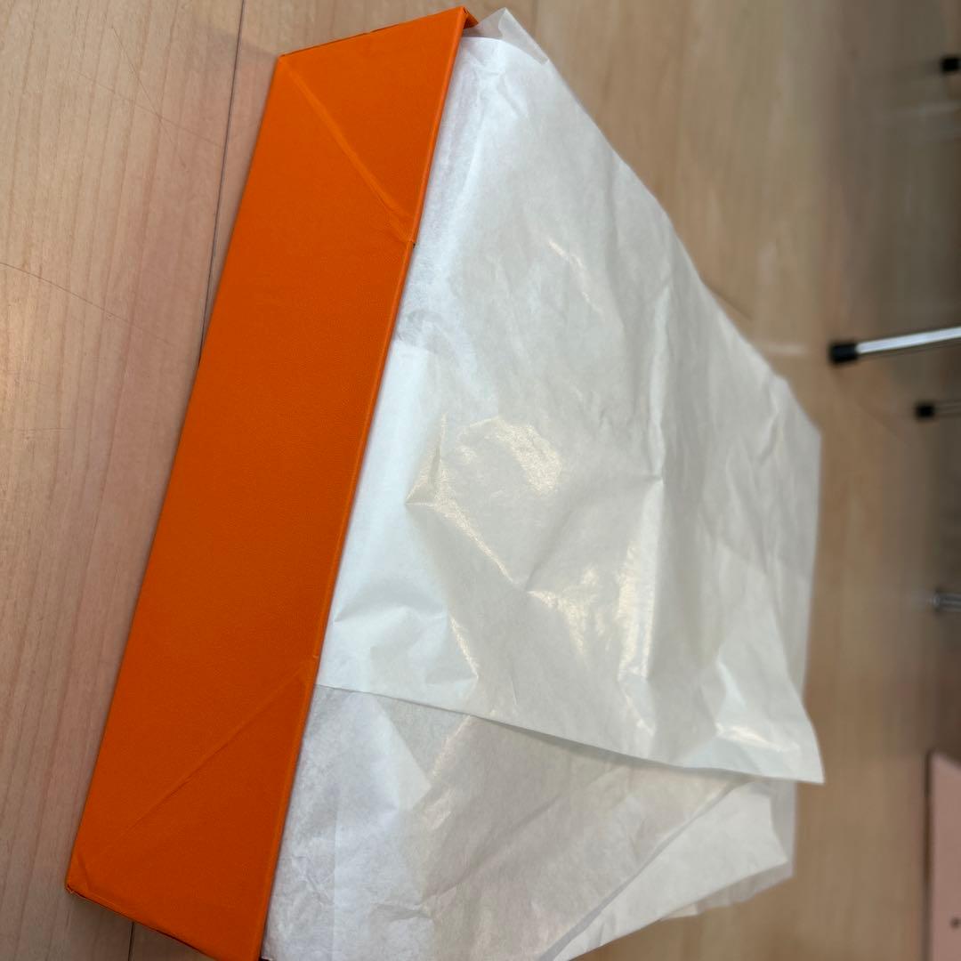 HERMES ベージュタオルと石鹸のギフトセット