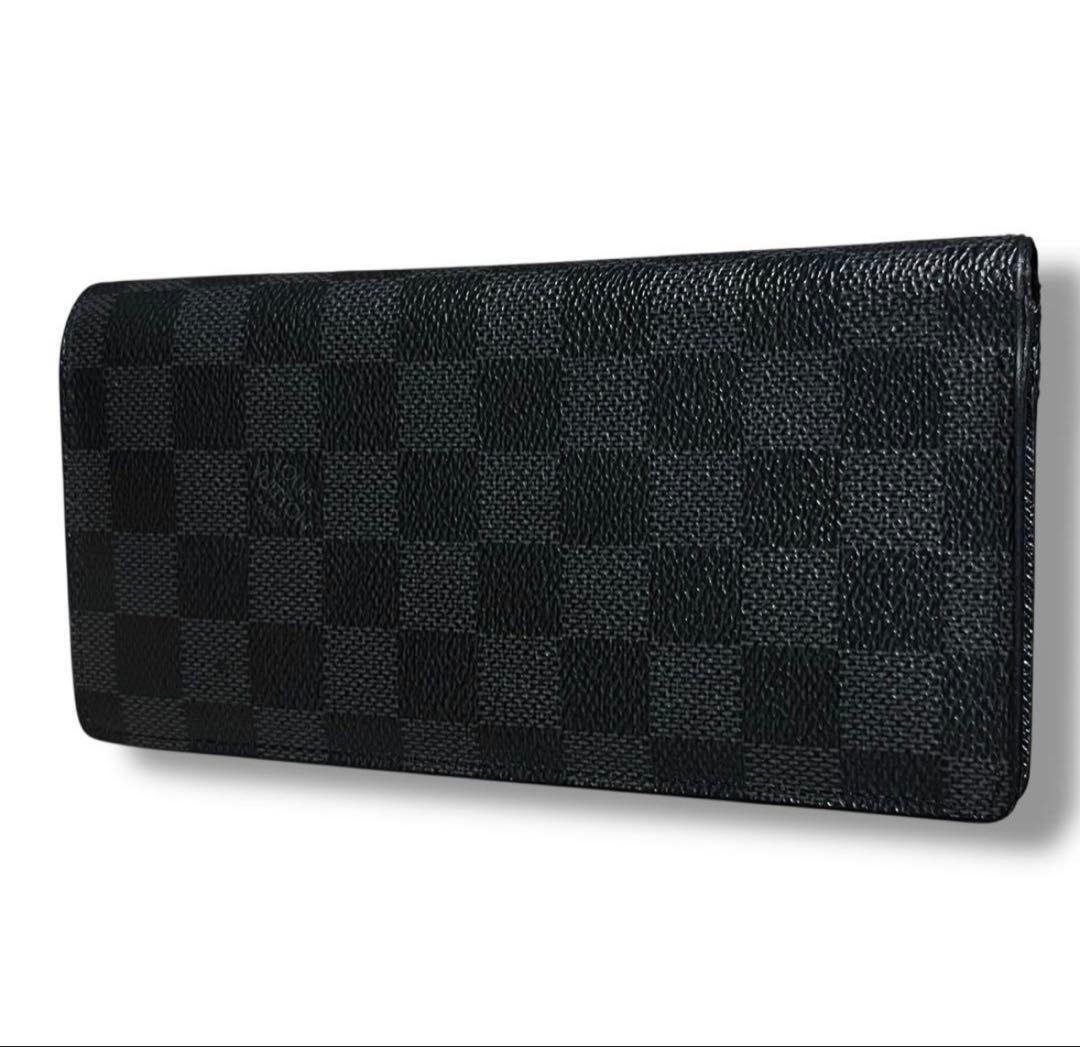 ルイヴィトン ダミエ グラフィット ポルトフォイユブラザ