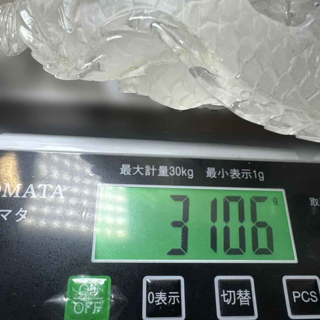 【圧巻3.1kg】天然水晶 双龍彫刻 台座付 巨大玉持ち 置物