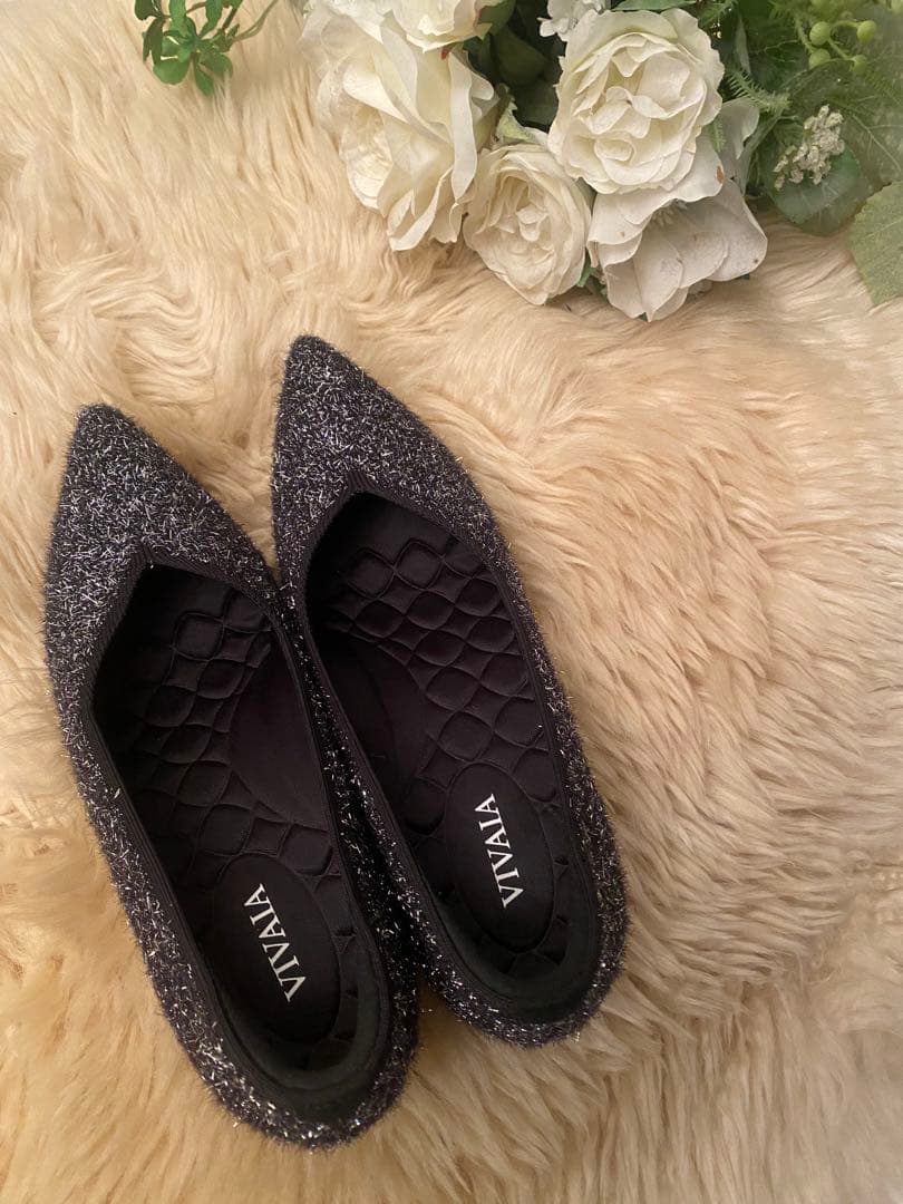 VIVAIAブラック・グリッター ポインテッドトゥパンプス 35