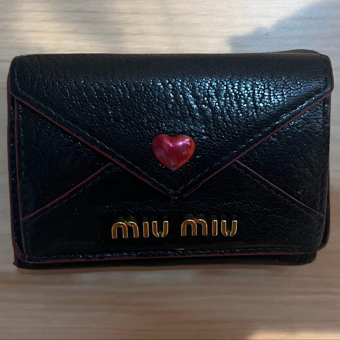 MIU MIU 三つ折財布 ミュウミュウ