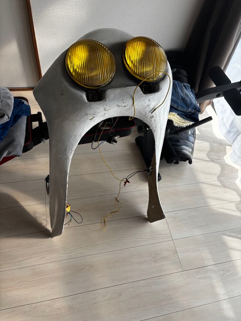 バイクカウル イエローライト付き デュアルカウル、ロケットカウル