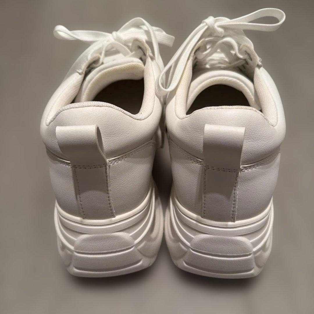 【新品未使用❣️】鈴木亜美さんプロデューススニーカー売り切れ商品　限定品厚底