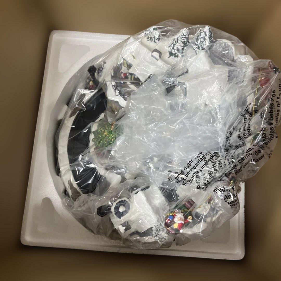 y Holiday Village クリスマスデコレーション