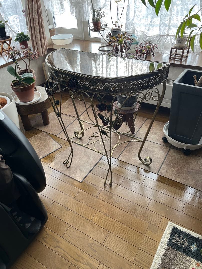 バラガラステーブル、バラアイアンテーブル、花台、フラワーテーブル ローズテーブル