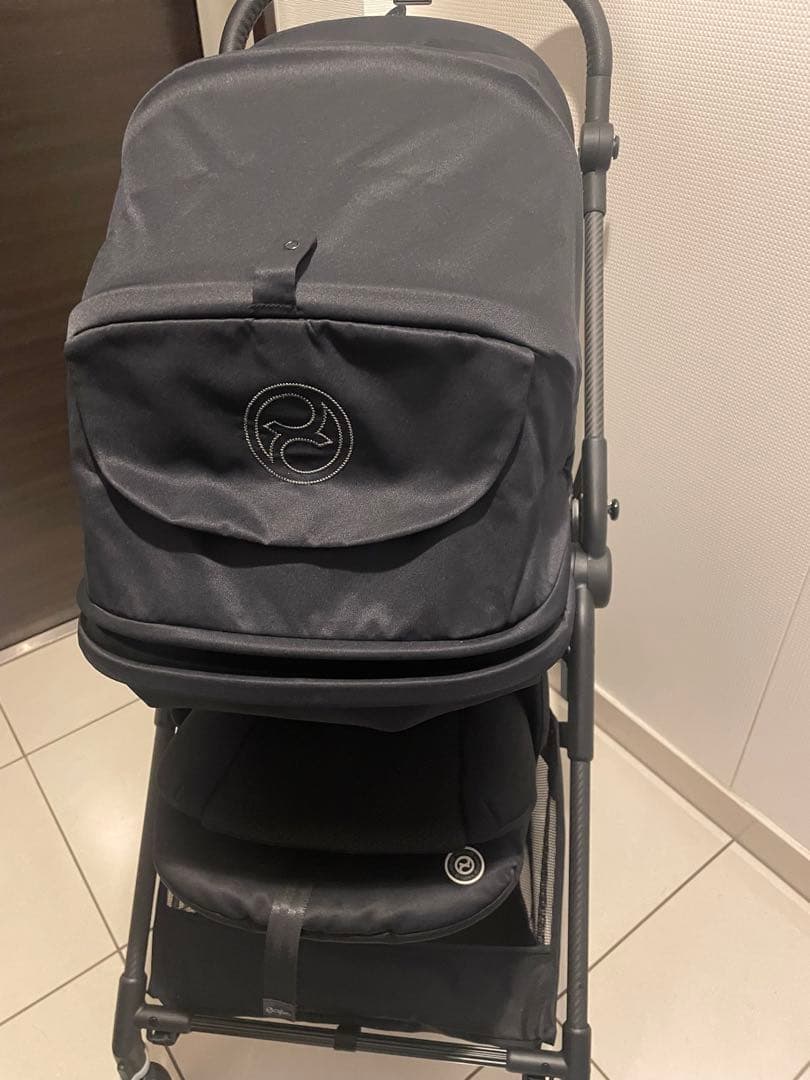 メリオカーボン　ブラック　アカチャンホンポ限定モデル ベビーカー CYBEX