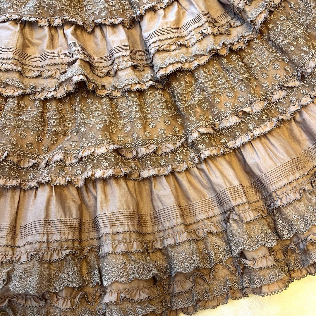 【美品】ピンクハウス　花刺繍チュールレース　かぶせ段々フリルスカート