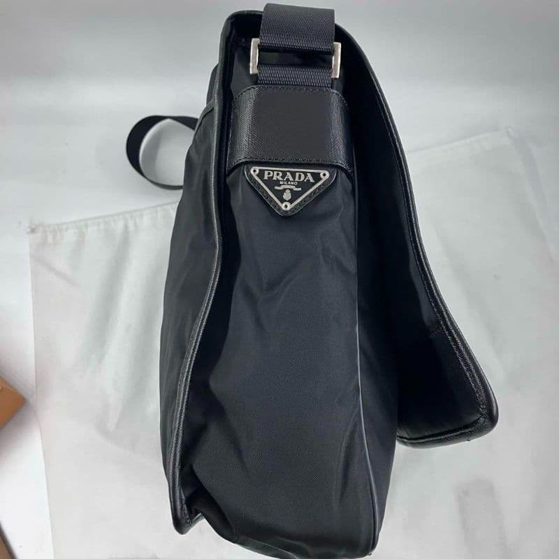 大容量✨️ プラダ 2981 ショルダーバッグ 三角プレートメッセンジャーバッグ