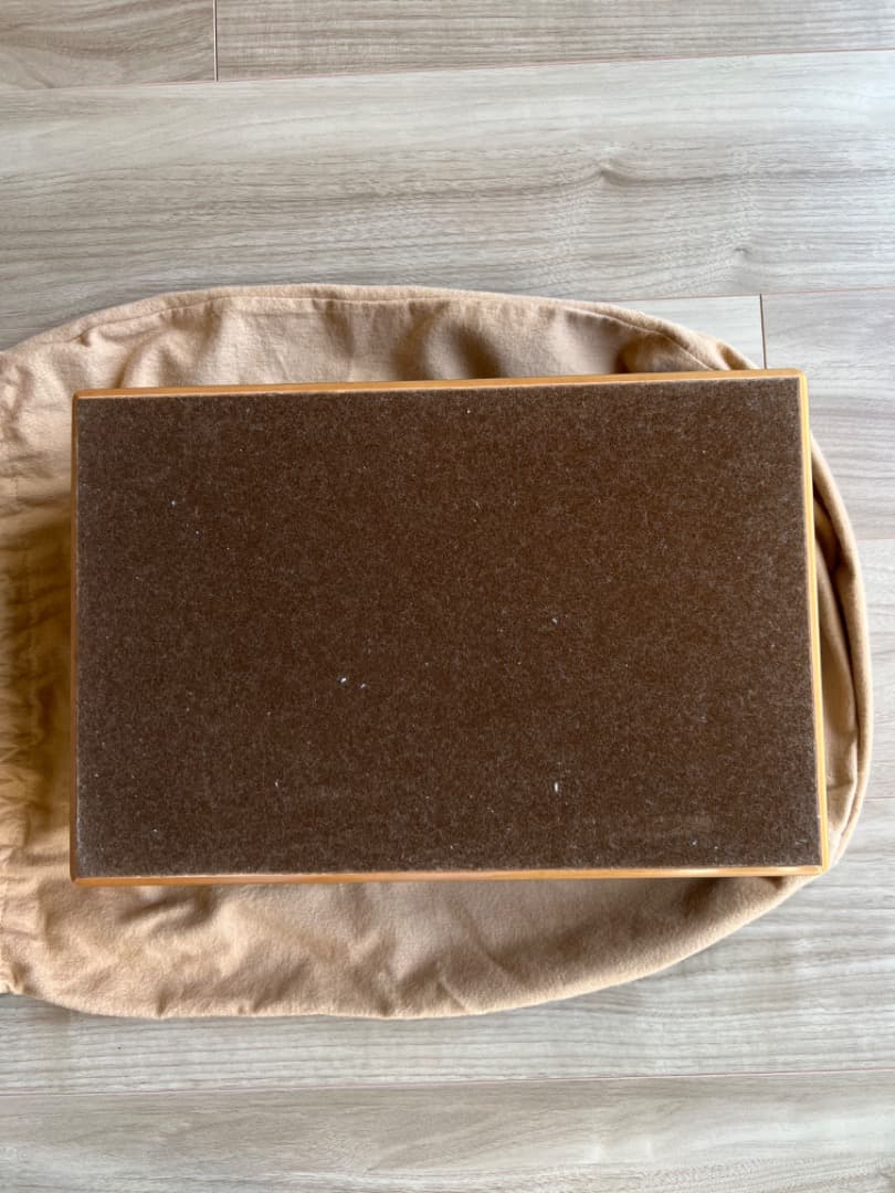 LOUIS VUITTON ルイヴィトン　シガーケース　小物入れ　インテリア