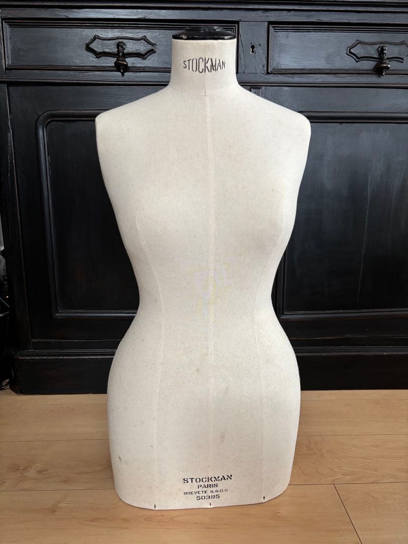 本日限定価格！レディーストルソー　ストックマン　38 インテリアに